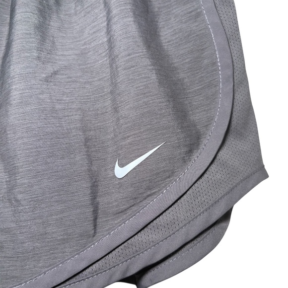 Nike Women's Running Shorts Gray, Athletic, Size Medium with Built-In Liner - Picture 1 of 7